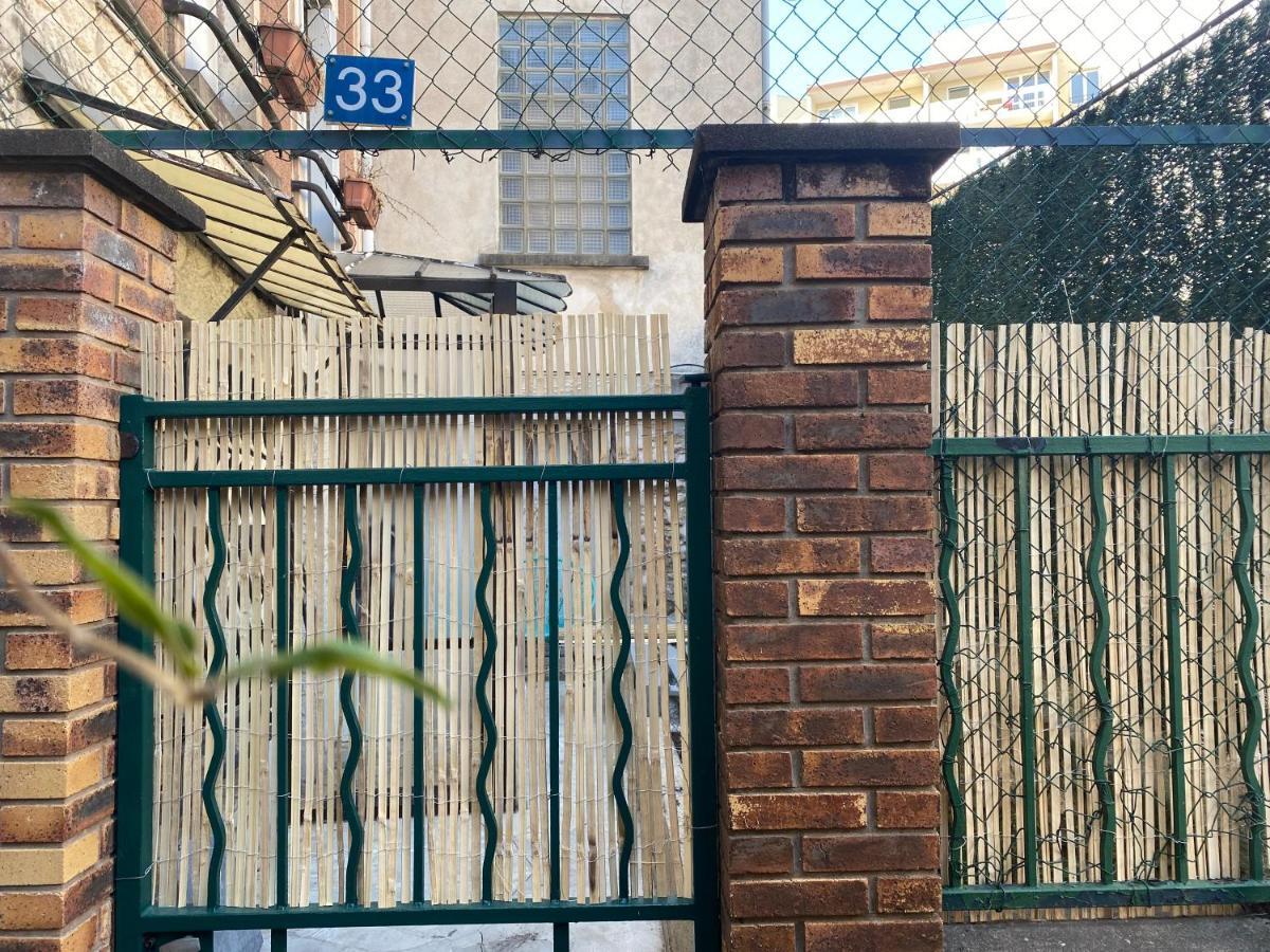 Pied A Terre En Plein Coeur De מונמורנסי מראה חיצוני תמונה